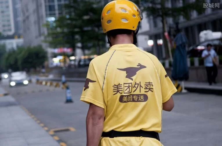 上班族做餐饮副业,美团哪种线上项目更赚钱不影响工作?