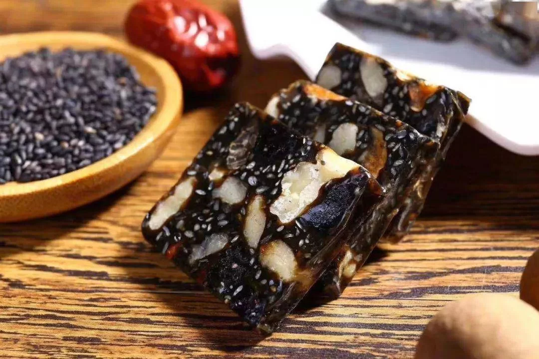 上班族做阿胶糕副业靠谱吗?在家做需要哪些材料不影响工作赚钱?