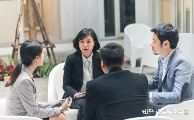 两个宝妈在家做什么兼职好,带娃也能做的正规副业有哪些?