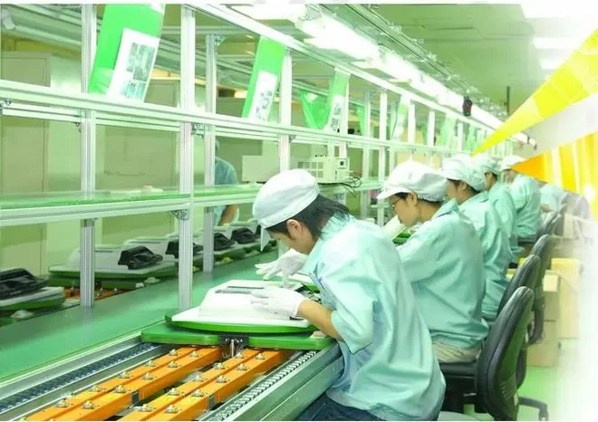 东郊想找兼职，小时工临时工靠谱的在哪找？在线客服怎么找？