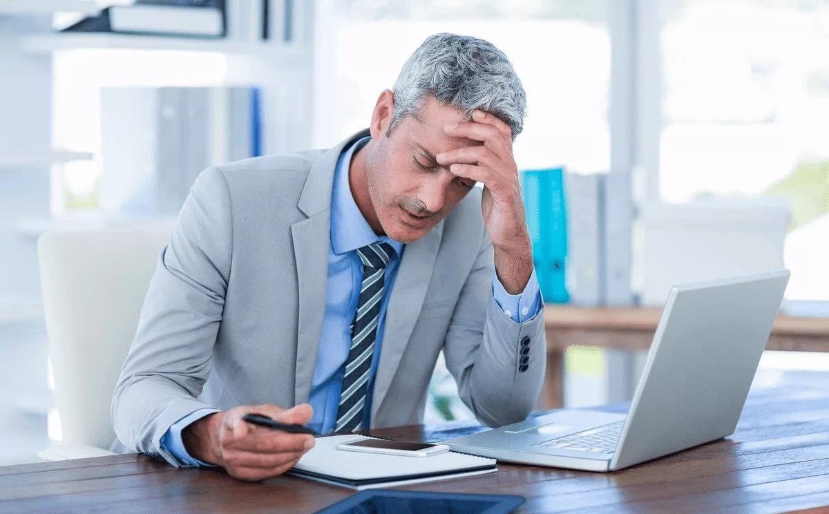 上班族中年人，用电脑做什么副业自由又好上手，自己能干？