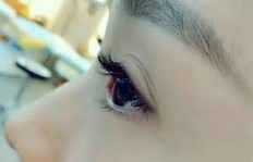 美甲美睫行业为何陷入不挣钱的困境？