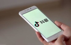 无需花钱，抖音活粉丝免费刷？靠谱的刷粉神器哪里找？