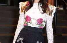 迪丽热巴的魅力无处不在？粉丝为何遍布各地狂热刷屏？