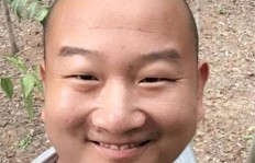 粉丝狂刷礼物，黑猫警长giao哥如何回应？