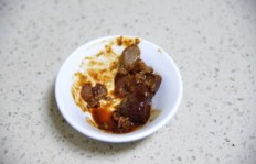 如何做出美味的牛肚粉丝？家常涮牛肚有哪些独门窍门？