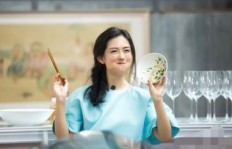谢娜的粉丝究竟投入了多少财力支持偶像？
