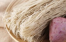 如何做出美味小红薯粉皮？小红书上的小红薯粉丝从哪里来？