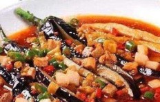 粉丝狂热，蒜蓉茄子如何逆袭成网红美食？