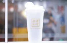 开设奶茶店能否实现盈利？市场前景分析及经营策略探讨