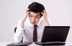 兼职员工为何被辞退？背后原因令人深思