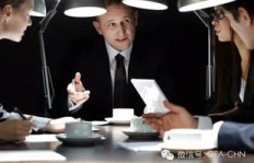 老板为何日夜忙碌，背后的财富秘密是什么？