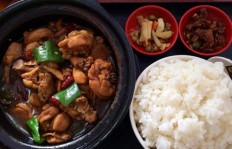 黄焖鸡米饭真的不赚钱吗？背后真相究竟如何？
