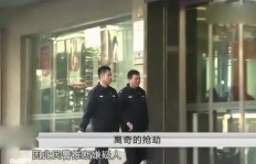 女人兼职时偶遇离婚老人，背后有何隐情？