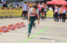 想找高薪轮滑兼职？诚邀教练员加入，待遇优厚你心动吗？