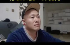 如何通过自我奋斗实现财务自由？励志图片背后的故事