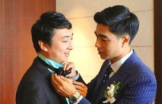 如何巧妙安排伴郎任务实现赚钱目标？
