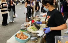 如何通过地摊小吃实现高利润销售？