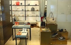 开洗鞋店需要投入多少资金才能实现盈利？