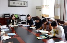 小学教师如何全面回顾与反思个人教学工作成效？