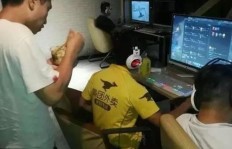 进厂小哥竟是兼职律师？他的双面人生全集曝光！