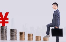 你的工资真的够花吗？兼职能否填补收入缺口？