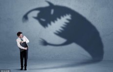 老公独自承担经济重担，压力山大该如何缓解？