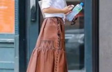 毕业采集如何穿搭？哪种颜色衣服更显风采？