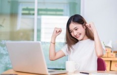 老板为何对员工兼职持反对态度？职场副业争议解析