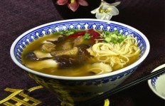 卤肉与面食，谁在餐饮市场盈利更胜一筹？