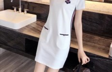 女孩如何靠副业开起饰品店？成功秘诀在哪里？