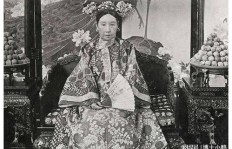 慈禧“真实照片”竟藏于美国博物馆，她的真容究竟如何？