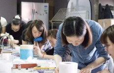 女生适合学习哪些手艺作为副业，既能提升自我又赚钱？