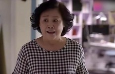 婆婆在家卖衣服真的能赚钱吗？真相让人意外！