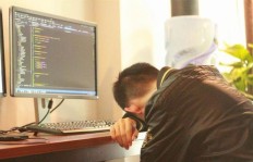 女生学历不高，如何找到高薪工作机会？