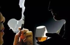 抽烟喝酒真是副业？揭开背后隐藏的真相