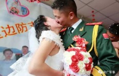 婚后新郎真的会让新娘外出工作吗？这背后的原因是什么？