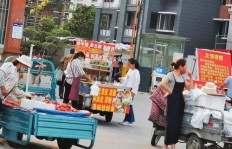 小区摆摊做副业，卖什么最受欢迎？你有什么好建议？