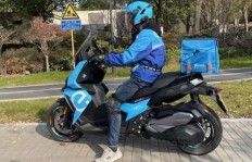 如何一步步兼职成为专业摩托骑手？