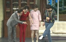 女友外出打工养家，男友背后隐藏的秘密是什么？