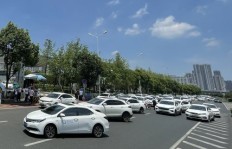 专车司机选择哪个平台才能更高效地赚钱？
