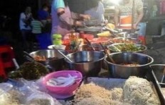 摆摊卖炒饭真的能赚钱吗？一个月能赚多少？