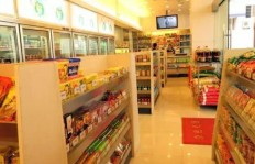 在社区开设小型便利店能否实现盈利？