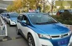 现在开本钢出租车还能赚钱吗？行业现状如何？