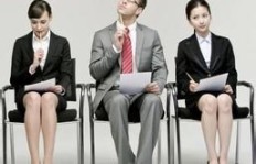 求职面试如何着装最得体？选对服装真的能带来好运吗？